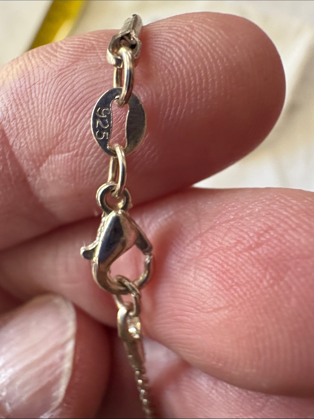 Silver 925 chain with a Coach Enamel Logo Disc - Picture 5 of 5